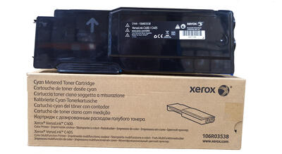 Xerox 106R03538 Cyan Original Toner Measured - Versalink C400DN / C405DN (Damaged Box)